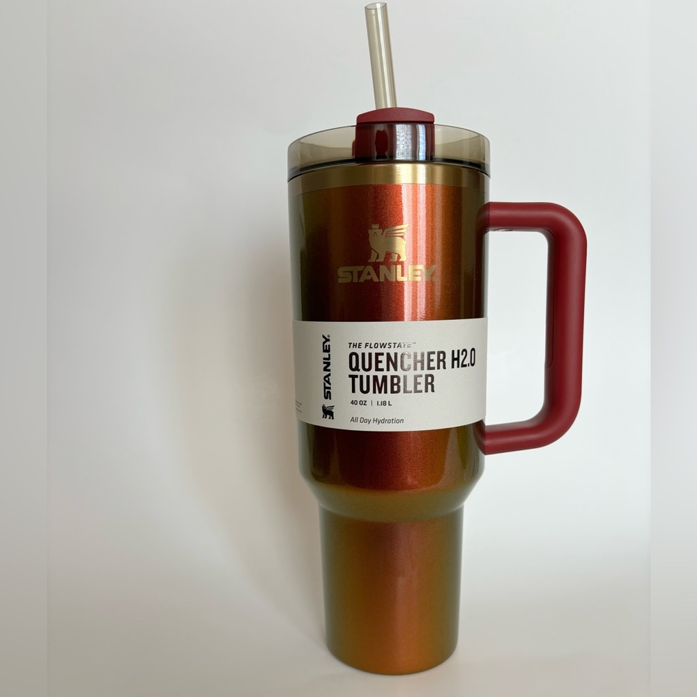 *LAST ONE AVAILABLE* Stanley x Lainey Wilson Country Gold Quencher Tumbler 40OZ